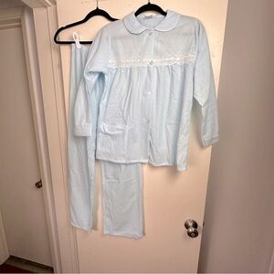 Carole Matching Vintage LightBlue Pajamas Set Long Sleeve Lace Top/Pants NWOT 34